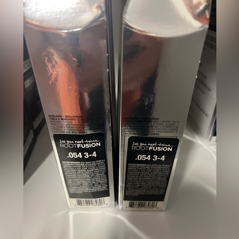 REDKEN ROOT TOUCH UP